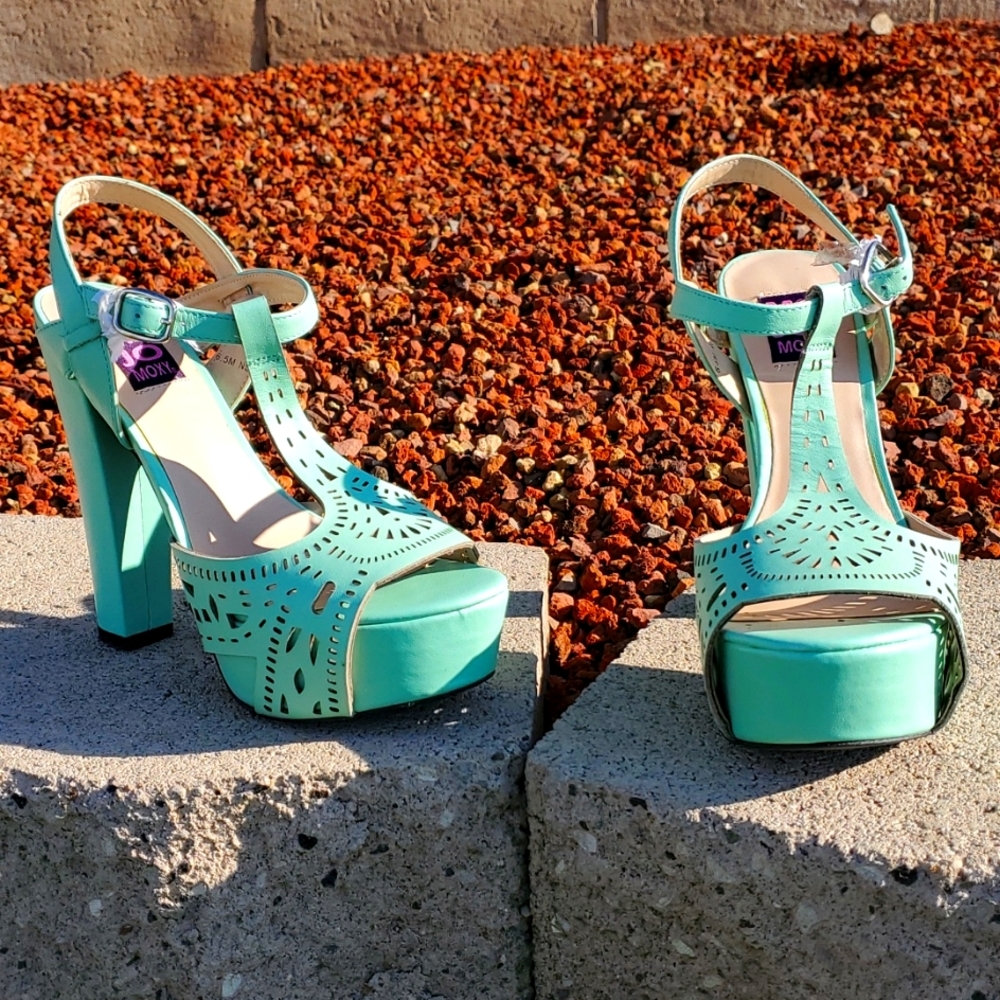 High heeled sandals,  mint color